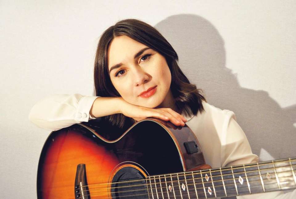 Natalie H | Cheshire Guitarist For Hire