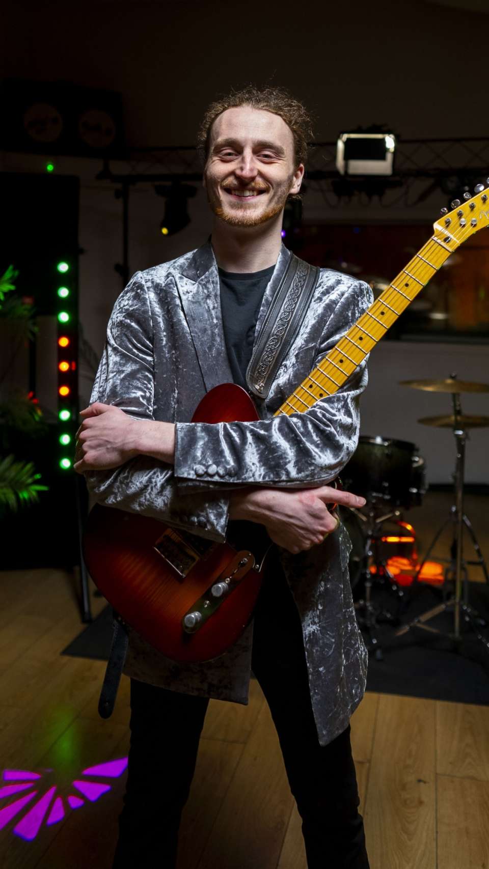 Shake The Moon Party Band in Bristol For Hire 22