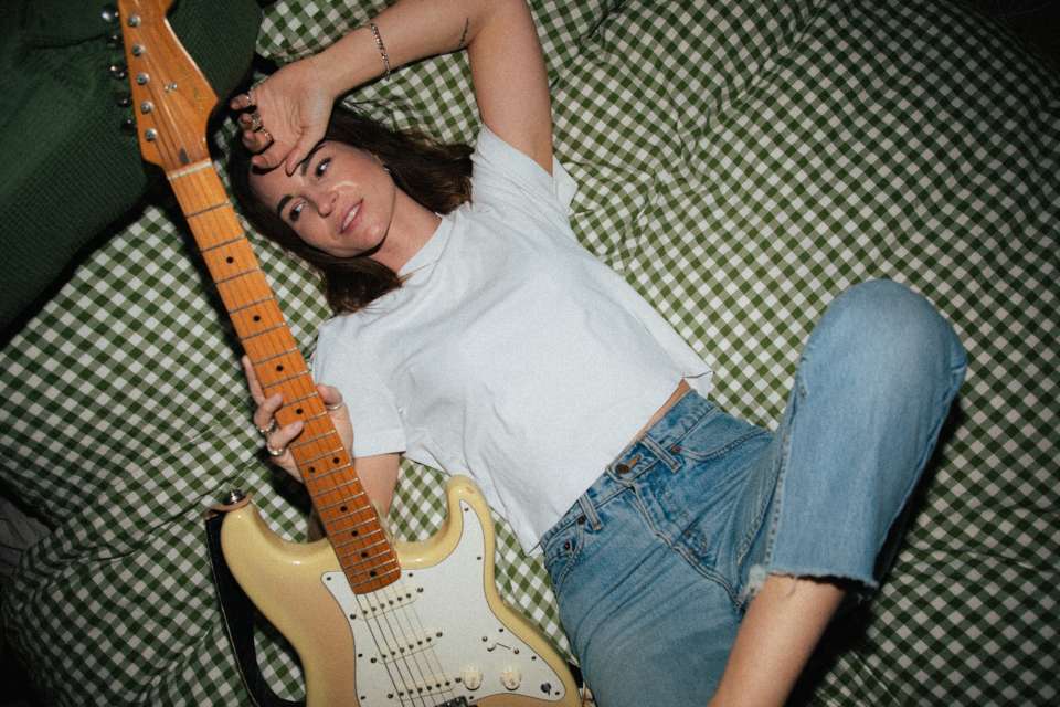 Stephanie Blue Guitarist London 10